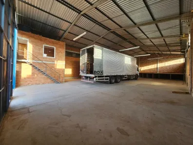 Galpão/Depósito/Armazém para alugar, 500m² no Tamandaré, Garibaldi