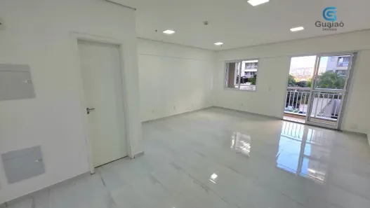 Sala Comercial à venda, 41m² no Vila Mathias, Santos