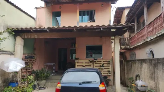 Casa com 3 Quartos à venda, 180m² no Vila Santa Luzia, Contagem