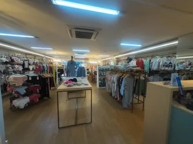 Ponto Comercial à venda, 301m² no Centro, Curitiba