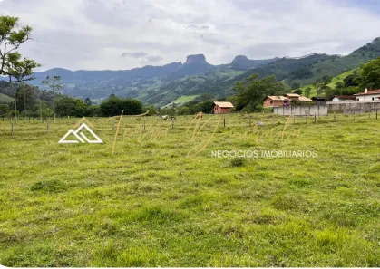 Lote/Terreno à venda, 8700m² no , São Bento do Sapucaí