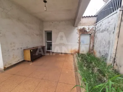 Casa com 3 Quartos à venda, 220m² no Fundinho, Uberlândia