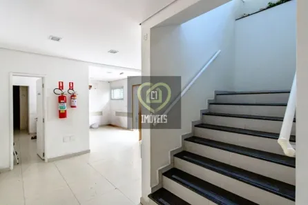 Ponto Comercial com 8 Quartos para alugar, 350m² no Pacaembu, São Paulo