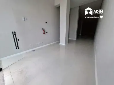 Sala Comercial para alugar, 153m² no Centro, Itapema