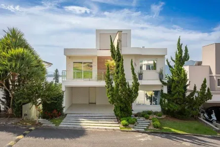 Casa de Condomínio com 4 Quartos à venda, 473m² no João Paulo, Florianópolis