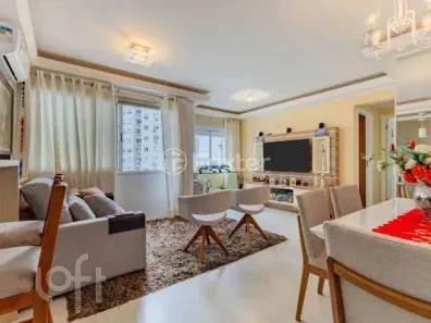 Apartamento com 2 Quartos à venda, 65m² no Vila Ipiranga, Porto Alegre