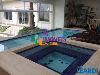 Casa de Condomínio com 5 Quartos à venda, 1200m² no Tamboré, Barueri