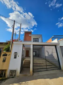 Casa com 3 Quartos à venda, 187m² no Jardim Amália, Volta Redonda