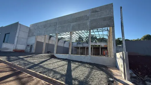 Galpão/Depósito/Armazém para alugar, 981m² no Parque Industrial José Garcia Gimenes, Cambé