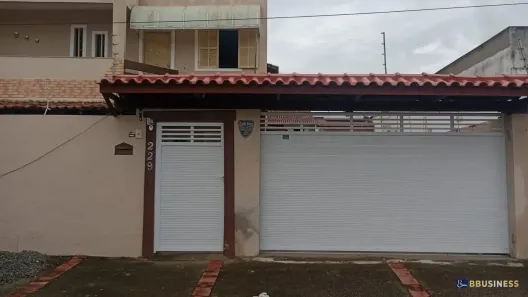 Casa com 4 Quartos à venda, 450m² no Parque Santo Antônio, Campos dos Goytacazes