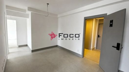 Apartamento com 2 Quartos à venda, 67m² no Condomínio Royal Park, São José dos Campos