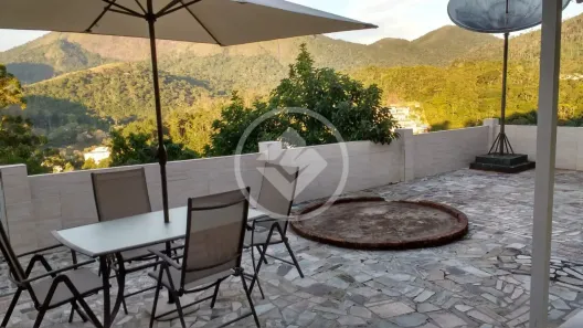 Casa com 2 Quartos à venda, 145m² no Tijuca, Teresópolis