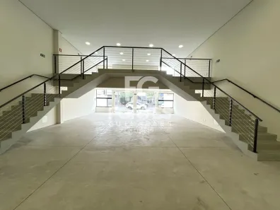 Prédio Comercial para alugar, 302m² no Jardim Irajá, Ribeirão Preto