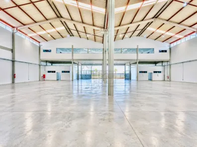Galpão/Depósito/Armazém para alugar, 3325m² no Distrito Industrial, Cravinhos