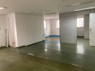 Sala Comercial para alugar, 70m² no Santo Amaro, São Paulo