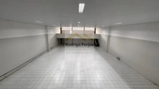 Prédio Comercial à venda, 735m² no Alphaville Industrial, Barueri