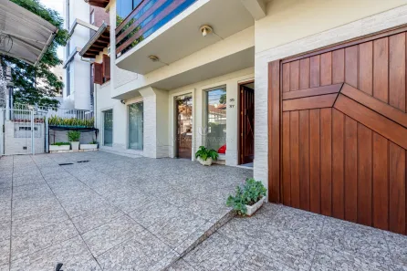 Casa com 3 Quartos à venda, 217m² no Menino Deus, Porto Alegre