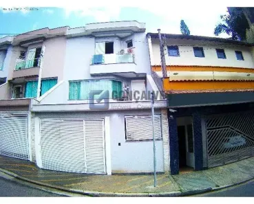 Sobrado com 3 Quartos à venda, 131m² no Jardim Bela Vista, Santo André