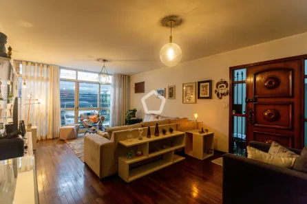 Casa com 3 Quartos à venda, 216m² no Vila Congonhas, São Paulo