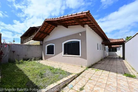 Casa com 4 Quartos à venda, 163m² no Estância Bal Maria H Novaes, Peruíbe