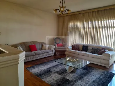 Casa com 3 Quartos à venda, 250m² no Jardim Campo Grande, São Paulo