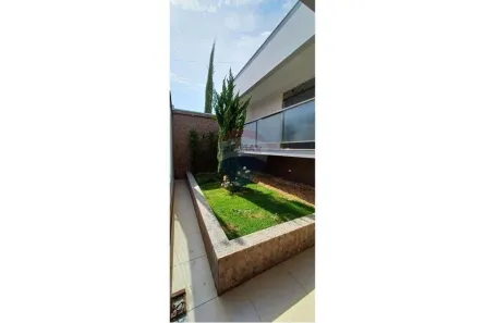 Casa com 3 Quartos à venda, 230m² no Jardim Itália, Lavras