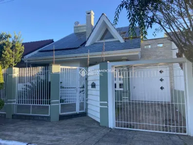 Casa com 3 Quartos à venda, 168m² no Parque da Matriz, Cachoeirinha