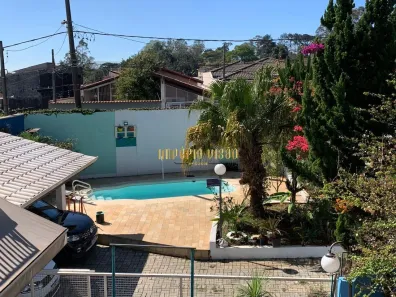 Sobrado com 3 Quartos à venda, 243m² no Jardim Modelo, Suzano