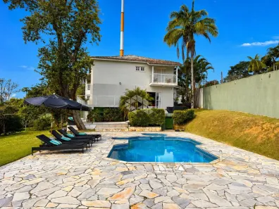Fazenda/Sítio com 5 Quartos à venda, 358m² no Pirucaia, Mairiporã
