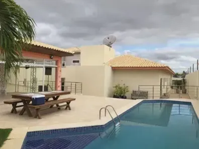 Casa de Condomínio com 4 Quartos à venda, 700m² no Centro, Petrolina