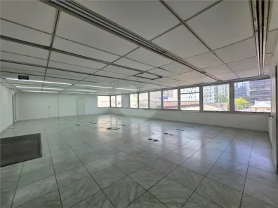 Sala Comercial para venda ou aluguel, 132m² no Itaim Bibi, São Paulo