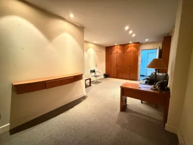 Sala Comercial à venda, 28m² no Centro Histórico, Porto Alegre