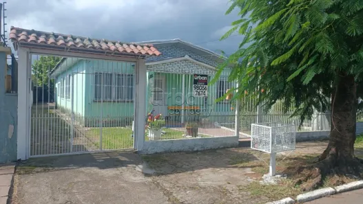 Casa com 4 Quartos à venda, 220m² no Niterói, Canoas