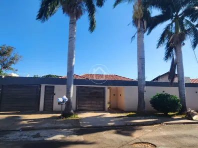 Casa com 4 Quartos à venda, 400m² no Vila Antônio Vendas, Campo Grande