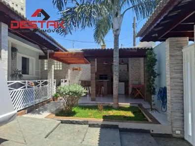 Casa com 3 Quartos à venda, 262m² no Vila Nova Medeiros, Jundiaí