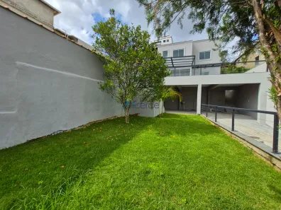 Casa de Condomínio com 3 Quartos à venda, 378m² no São Pedro, Juiz de Fora