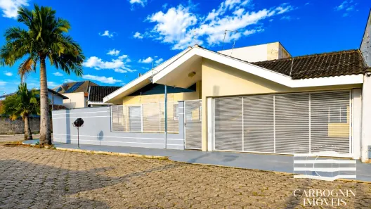 Casa com 4 Quartos à venda, 230m² no Village das Flores, Caçapava