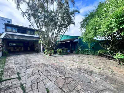 Casa com 7 Quartos à venda, 412m² no Vila Oliveira, Mogi das Cruzes