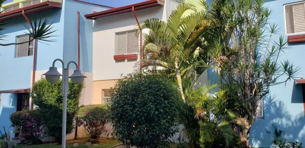 Casa com 3 Quartos para alugar, 140m² no Jardim Santa Maria, Jacareí