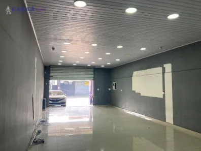 Prédio Comercial à venda, 300m² no Pirajussara, São Paulo