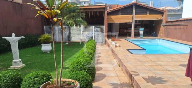 Casa com 2 Quartos à venda, 211m² no São Paulo II, Cotia