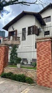 Casa com 3 Quartos à venda, 186m² no Ipanema, Porto Alegre