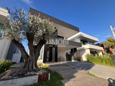 Casa com 3 Quartos para alugar, 220m² no São Vicente, Gravataí