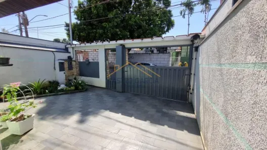 Casa com 3 Quartos à venda, 230m² no Vila Cordenonsi, Americana