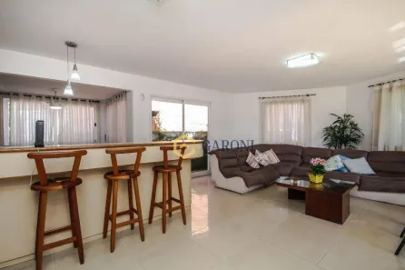 Sobrado com 3 Quartos à venda, 235m² no Conjunto Residencial Vista Verde, São Paulo