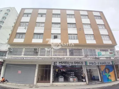 Apartamento com 3 Quartos para alugar, 78m² no Centro, Juiz de Fora