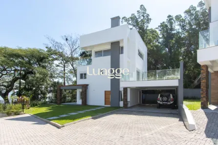 Casa de Condomínio com 3 Quartos para alugar, 405m² no Pedra Redonda, Porto Alegre