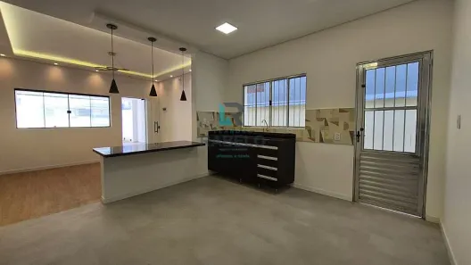 Casa com 2 Quartos à venda, 125m² no Vila Geny, Lorena