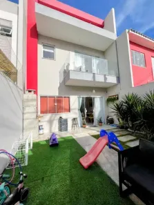 Casa com 3 Quartos à venda, 132m² no Novo Horizonte, Macaé