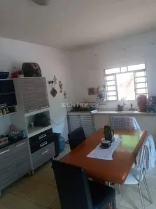 Fazenda/Sítio com 3 Quartos à venda, 210m² no Botujuru (Botujuru), Campo Limpo Paulista